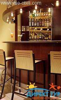 Фото #1Holiday Inn Garden Court Toulon (Холидей Инн Гарден Коурт Тулон)