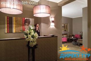 Фото #1Champs Elysees Plaza (Елисейские Поля Плаза)