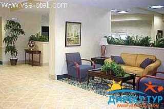 Фото #1Comfort Inn & Suites Airport San Antonio (Комфорт Инн & Сьютс Аэропорт Сан Антонио)