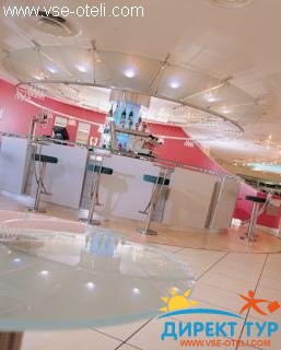 Фото #1Crewe Hall (Крю Хол)