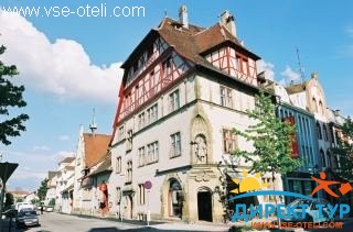 Фото #1La Cour du Roy (La Cour du Roy)