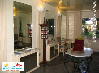 Фото #1Maison Blanche (Мейсон Бланш)