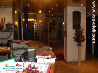 Фото #1Kyriad Paris La Fayette (Куриад Париж Ла Файет)