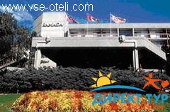 Фото #1Ramada Inn on the Bay & Conference Center (Ramada Inn on the Bay & Conference Center)