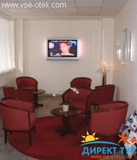 Фото #1Kyriad Porte de Clichy (Kyriad Porte de Clichy)