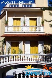 Фото #1Sorrento Town Suites (Sorrento Town Suites)