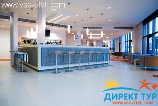 Фото #1Radisson BLU Waterfront Hotel (Radisson BLU Waterfront Hotel)