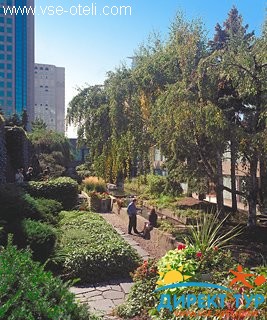 Фото #1Hilton Montreal Bonaventure (Hilton Montreal Bonaventure)