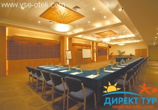 Фото #1Oaks Waterfront Resort (Oaks Waterfront Resort)