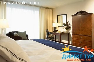 Фото #1Radisson Admiral Toronto Harbourfront (Radisson Admiral Toronto Harbourfront)