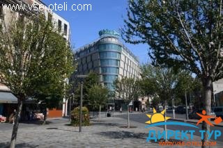 Фото #1Holiday Inn Paris - Porte De Clichy (Holiday Inn Paris - Porte De Clichy)