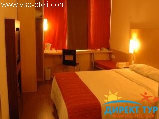 Фото #1Ibis The Center (Ibis The Center)