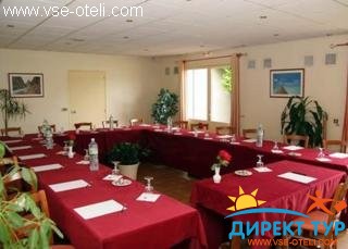 Фото #1Bretigny Comfort Hotel (Bretigny Comfort Hotel)