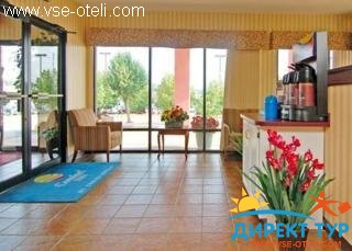 Фото #1Comfort Inn (Comfort Inn)