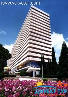 Фото #1Yalta Intourist (Yalta Intourist)