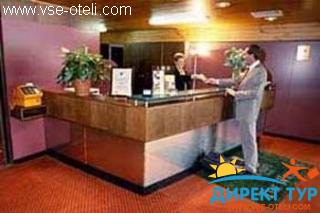 Фото #1Quality Inn The Willows (Quality Inn The Willows)