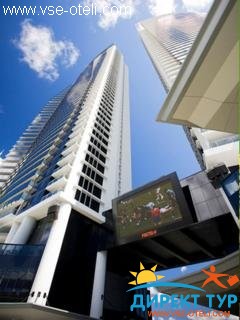 Фото #1Circle On Cavill (Circle On Cavill)