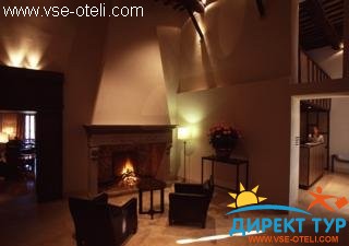 Фото #1Castel Monastero (Castel Monastero)