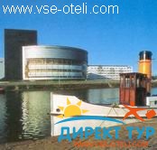 Фото #1Novotel Cite des Congres (Новотель Кайт Дес Конгрес)