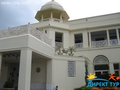 Фото #1Lalit Laxmi Vilas Palace (Lalit Laxmi Vilas Palace)