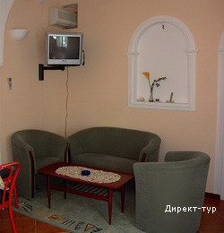 minihouse app livingroom