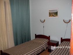 minihouse bedroom2