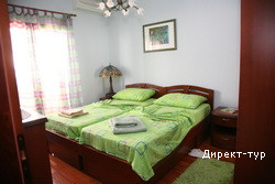 app1 bedroom