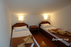 App_No500_bedroom2