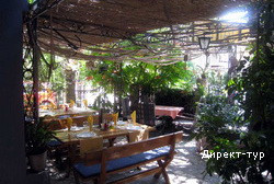restaurant_open_terrace