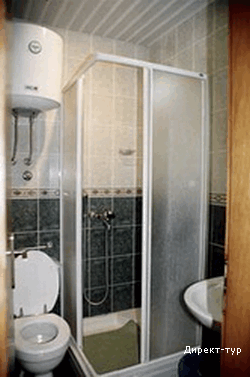 Bathroom in the rooms 